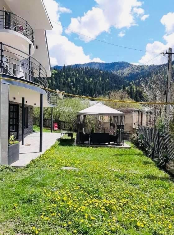 Green Villa Tsaghveri Eksteriør billede