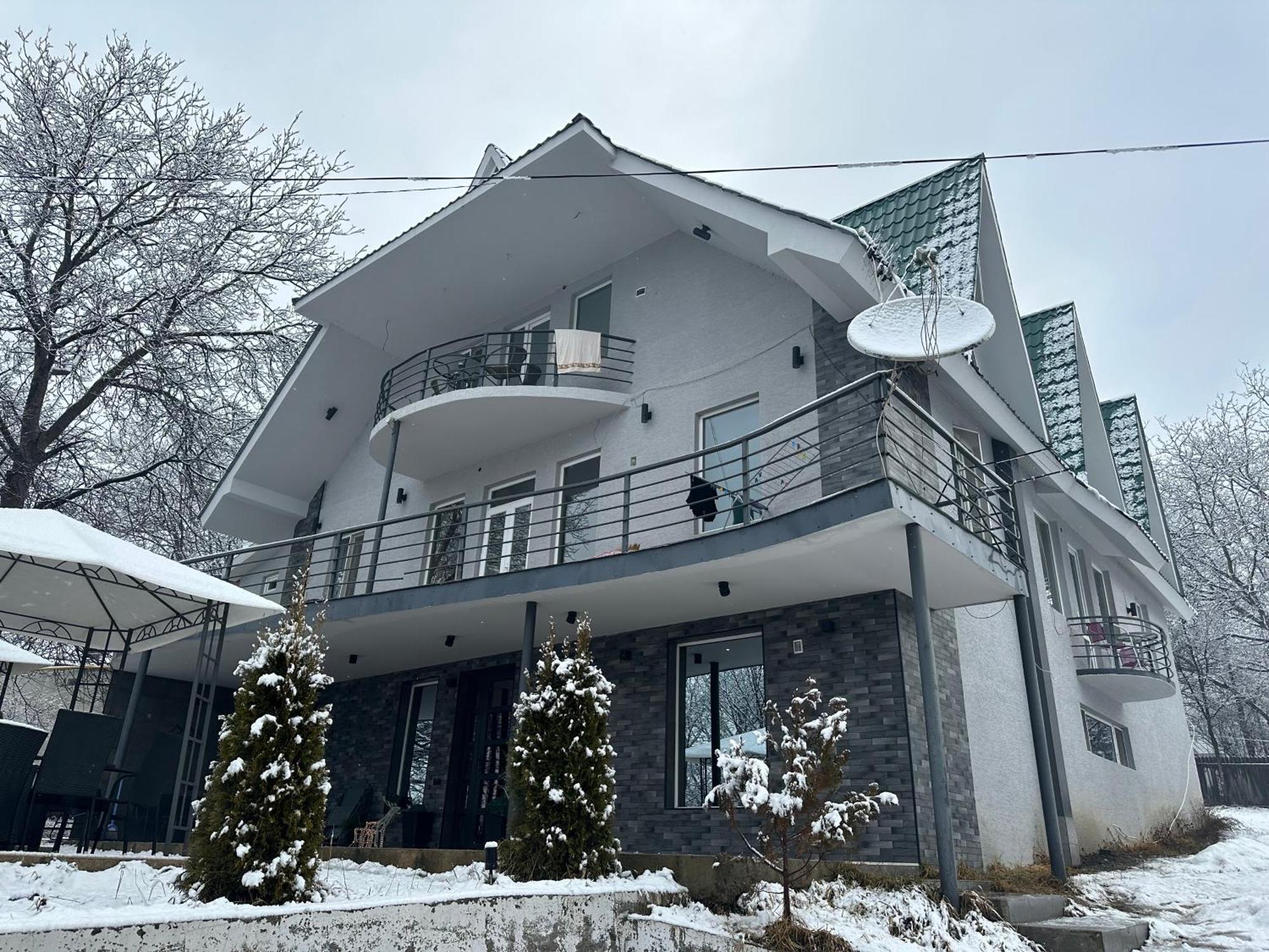 Green Villa Tsaghveri Eksteriør billede
